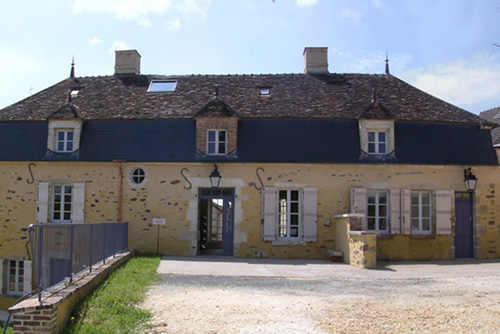 Portrait of Association des potiers cr&eacute;ateurs de Puisaye